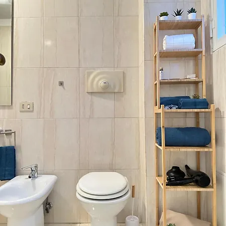 Apartment 1512