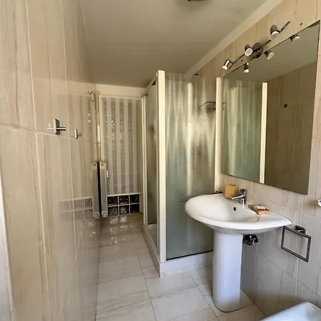 1512 Apartment *